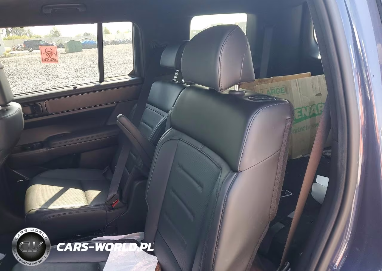 2025 Hyundai Santa Fe Calligraphy VIN:5NMP5DGL7SH070024 - 10