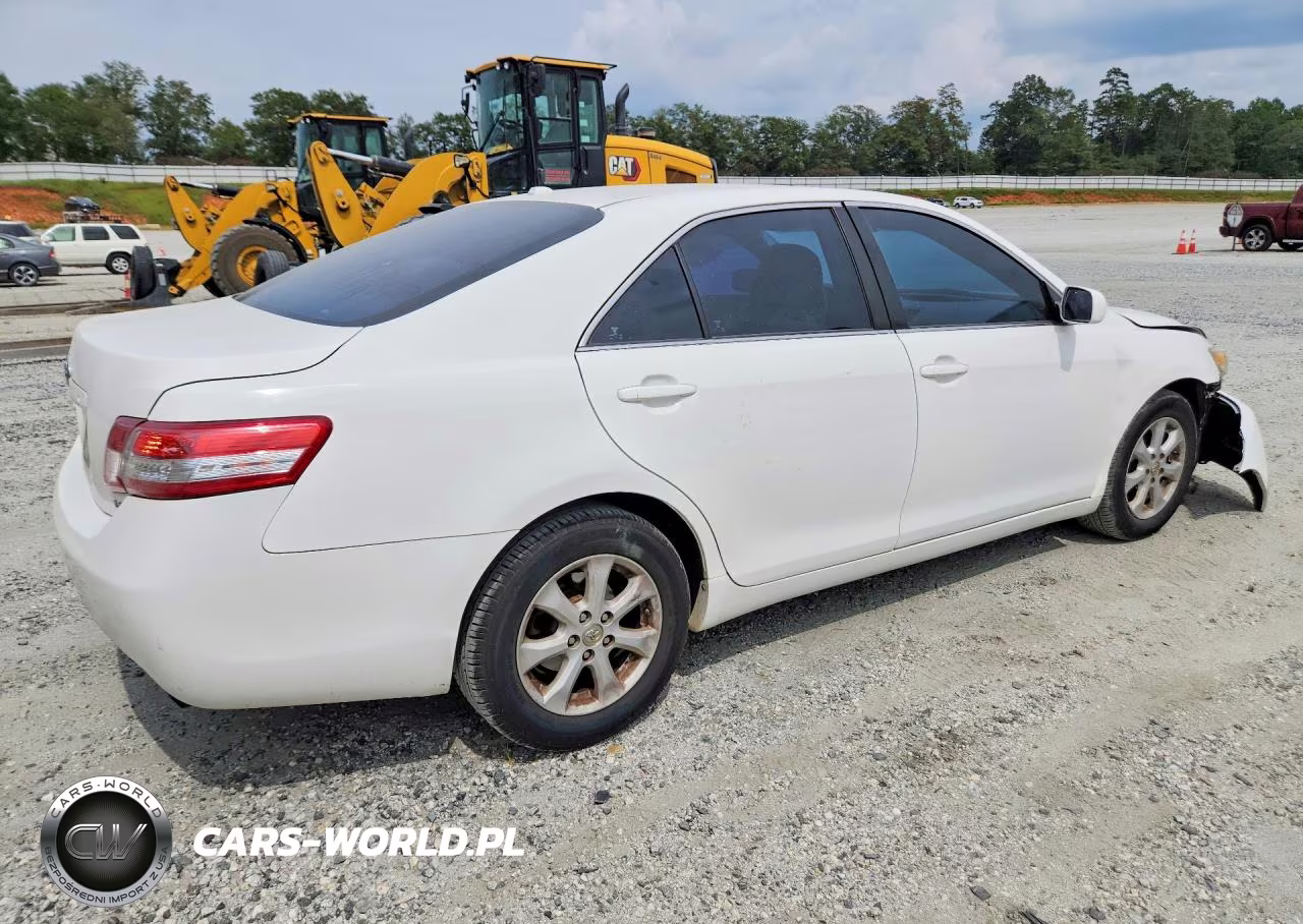 2011 Toyota Camry Le VIN:4T1BF3EK2BU771215 - 3