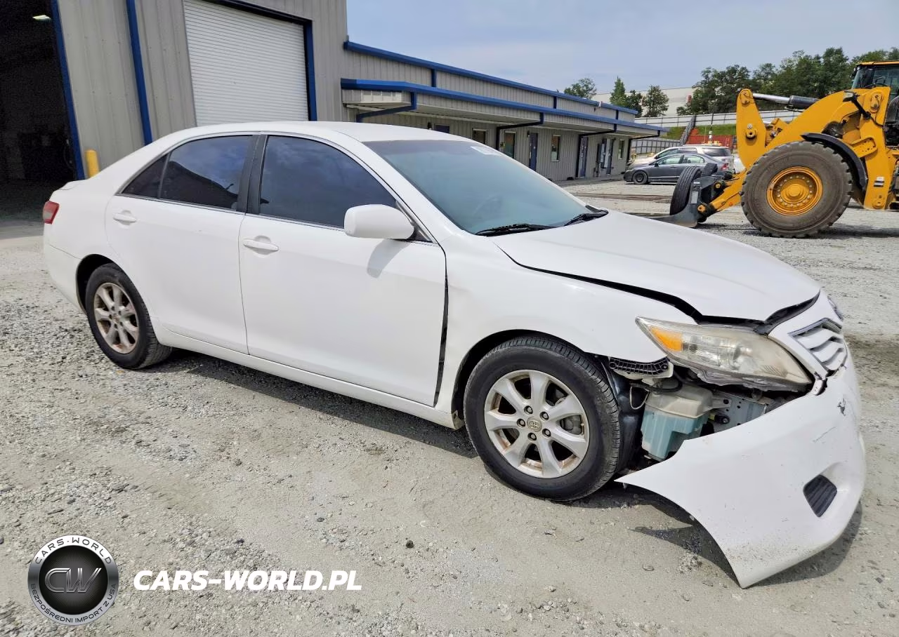 2011 Toyota Camry Le VIN:4T1BF3EK2BU771215 - 4