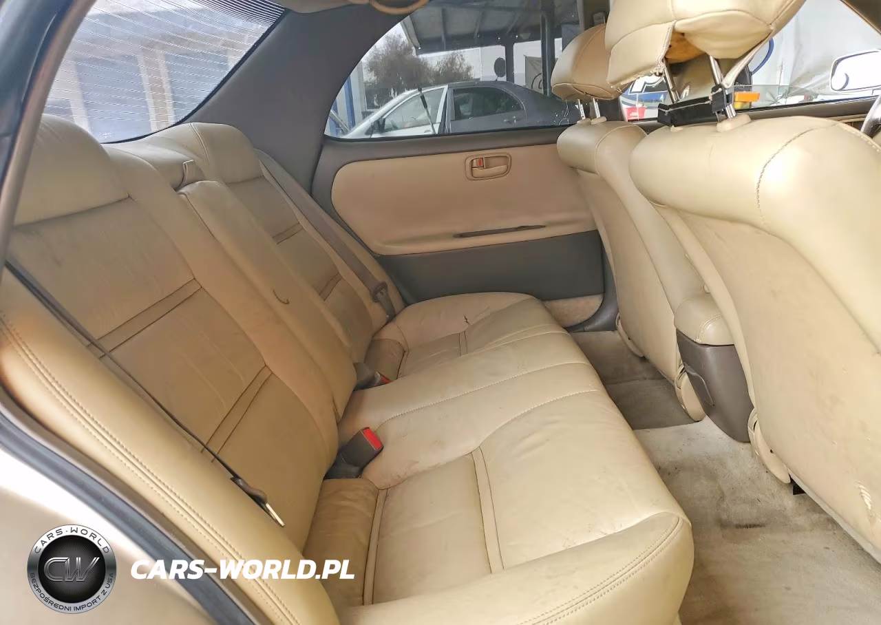 1992 Lexus Es 300 Base VIN:JT8VK13T2N0030540 - 10