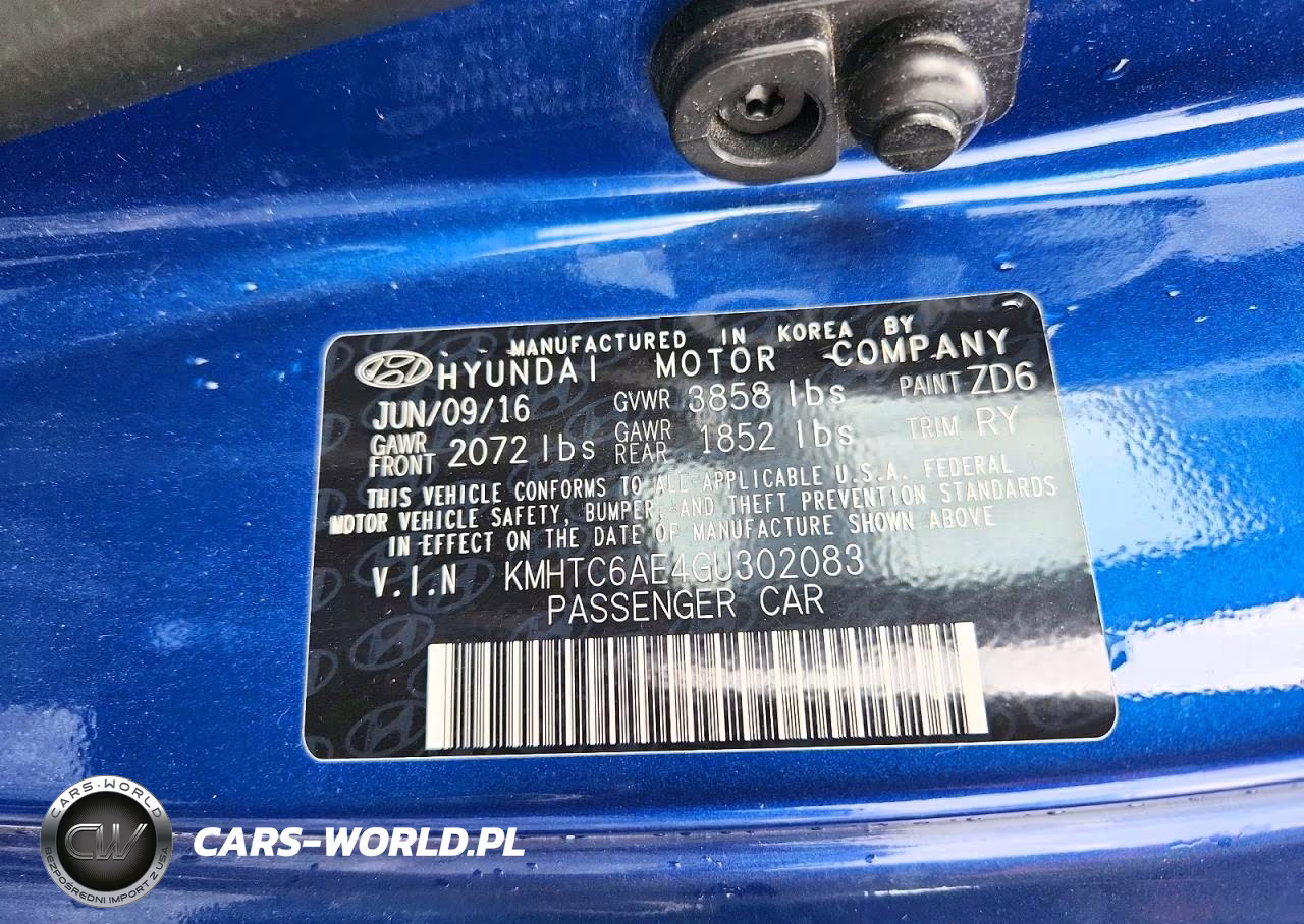 2016 Hyundai Veloster Turbo VIN:KMHTC6AE4GU302083 - 13