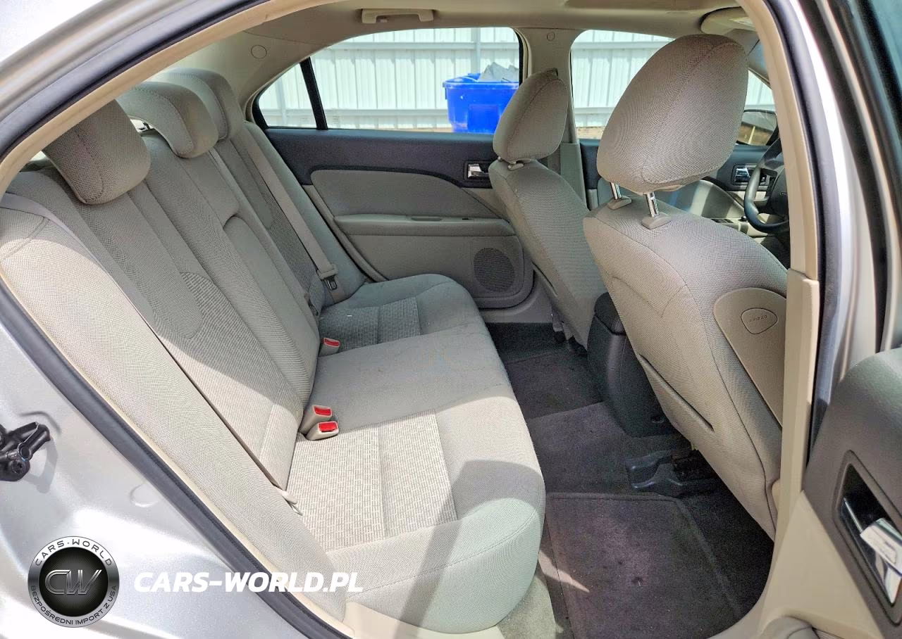2010 Ford Fusion Se VIN:3FAHP0HA2AR375830 - 10