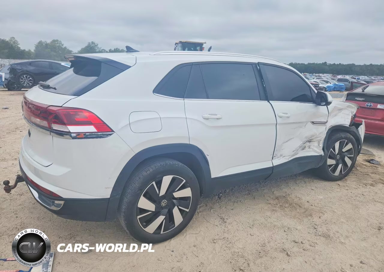 2020 Volkswagen Atlas Cross Sport Se VIN:1V2WE2CA8SC201883 - 3