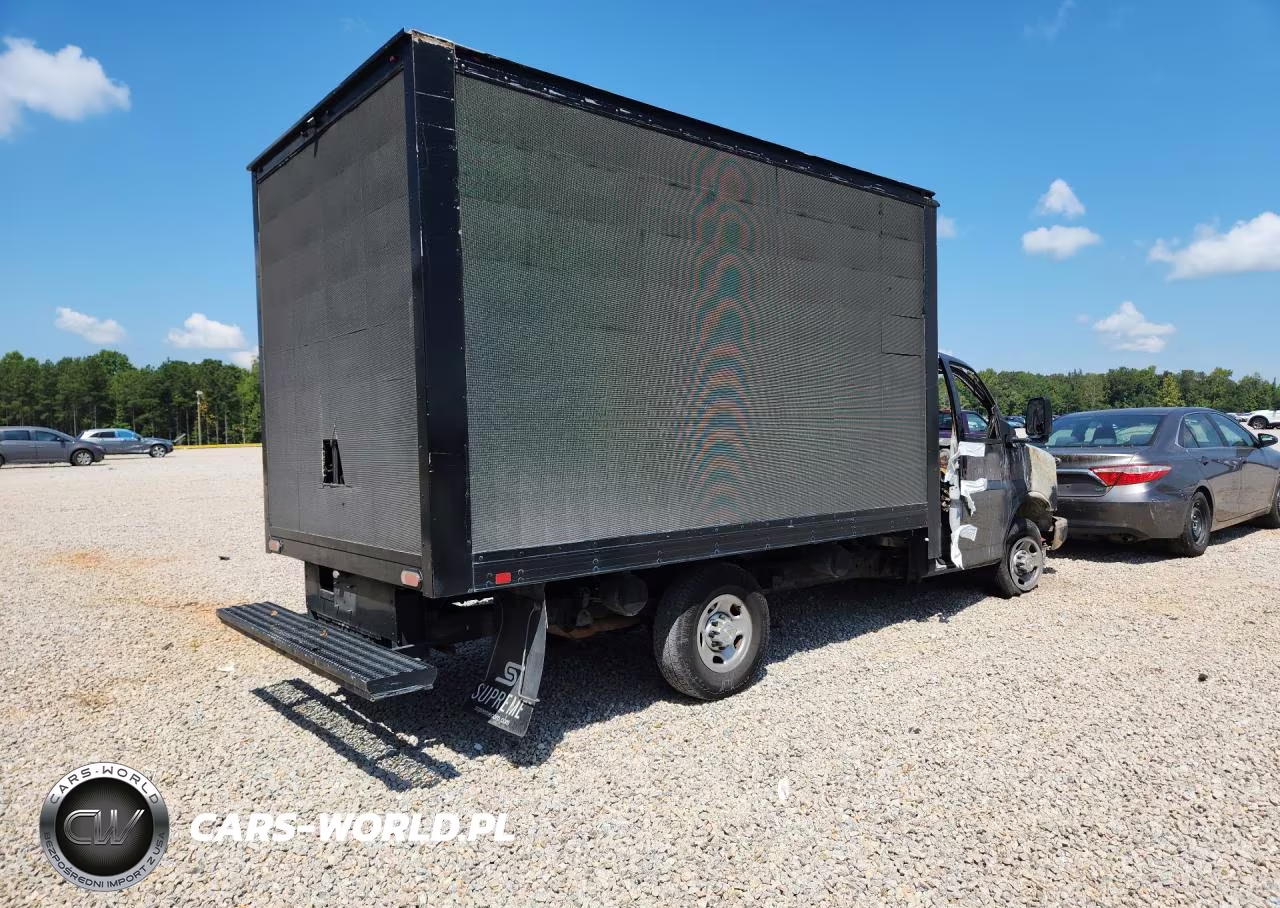 2021 Chevrolet Express G3500 Box Truck VIN:1GB0GRFP9M1249499 - 3