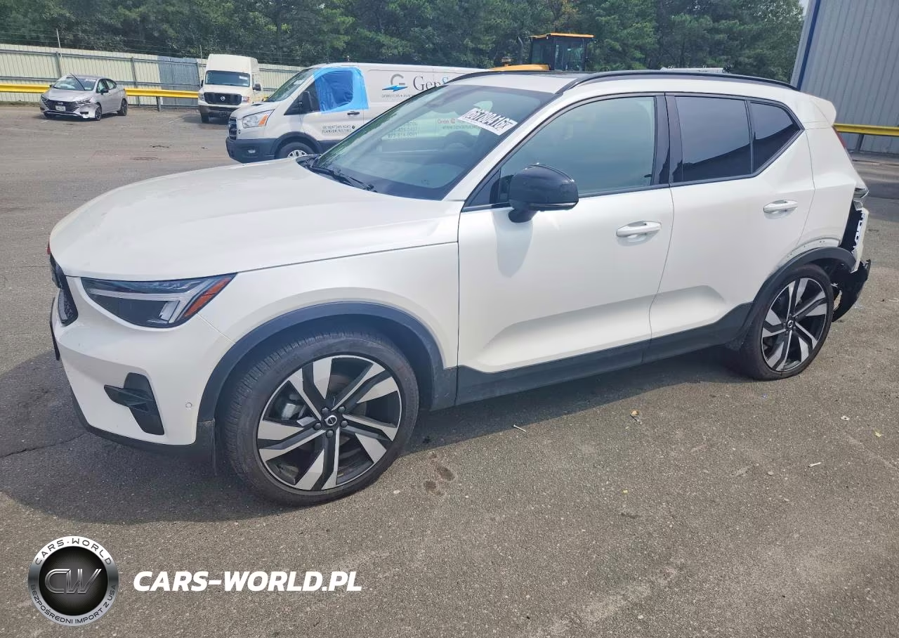 2026 Volvo Xc40 Plus – zdjęcie 1 z 13
