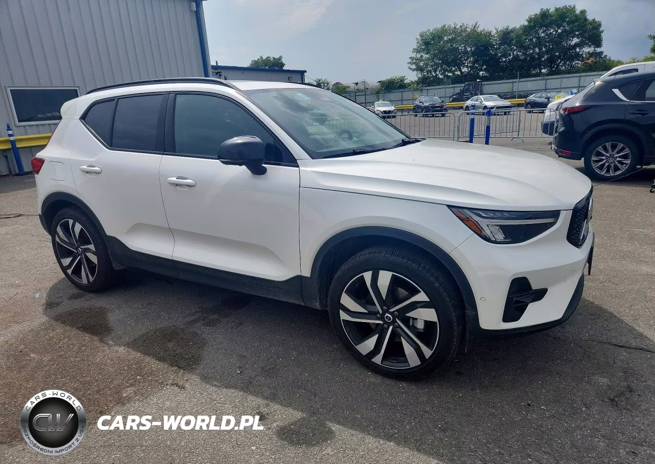 2026 Volvo Xc40 Plus VIN:YV4L12UC8T2774626 - 4