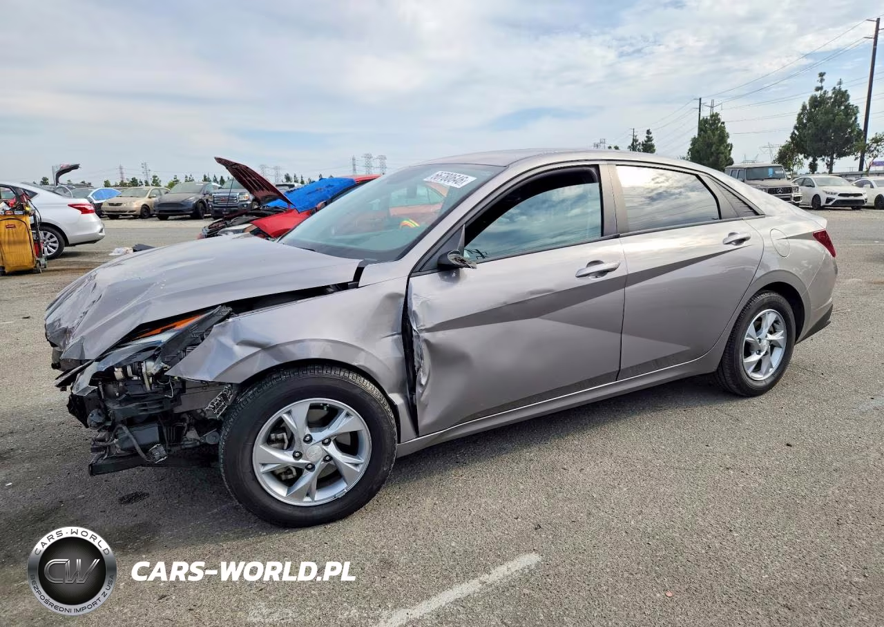 2021 Hyundai Elantra Se