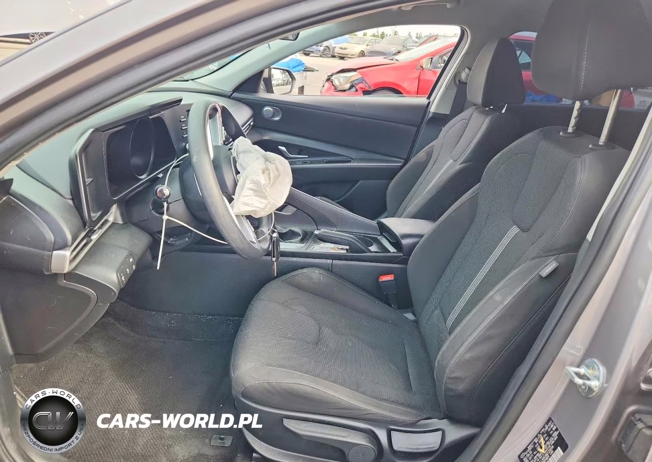 2021 Hyundai Elantra Se VIN:KMHLL4AG1MU130094 - 7
