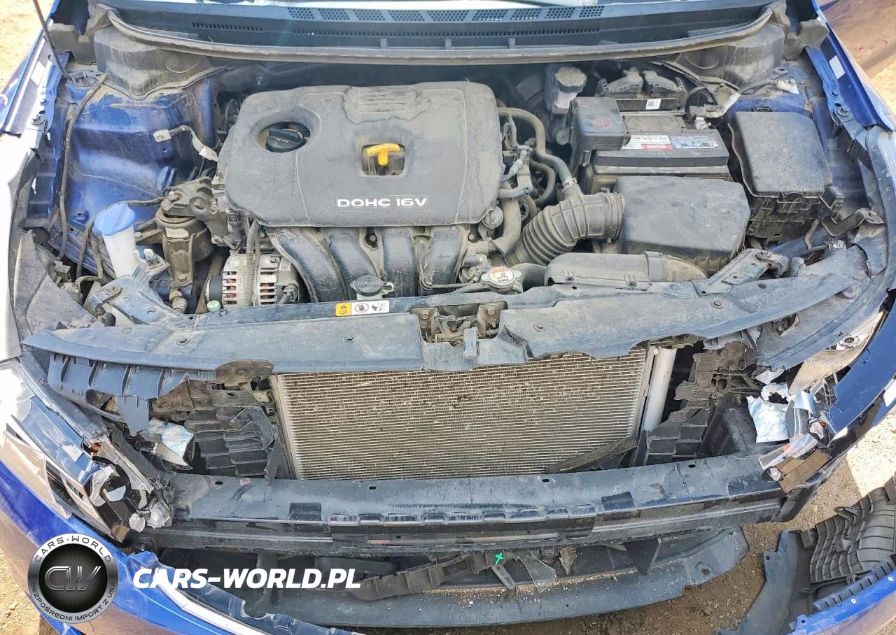 2018 Kia Forte Lx VIN:3KPFK4A79JE256735 - 11