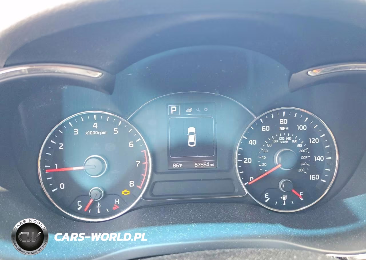 2018 Kia Forte Lx VIN:3KPFK4A79JE256735 - 9