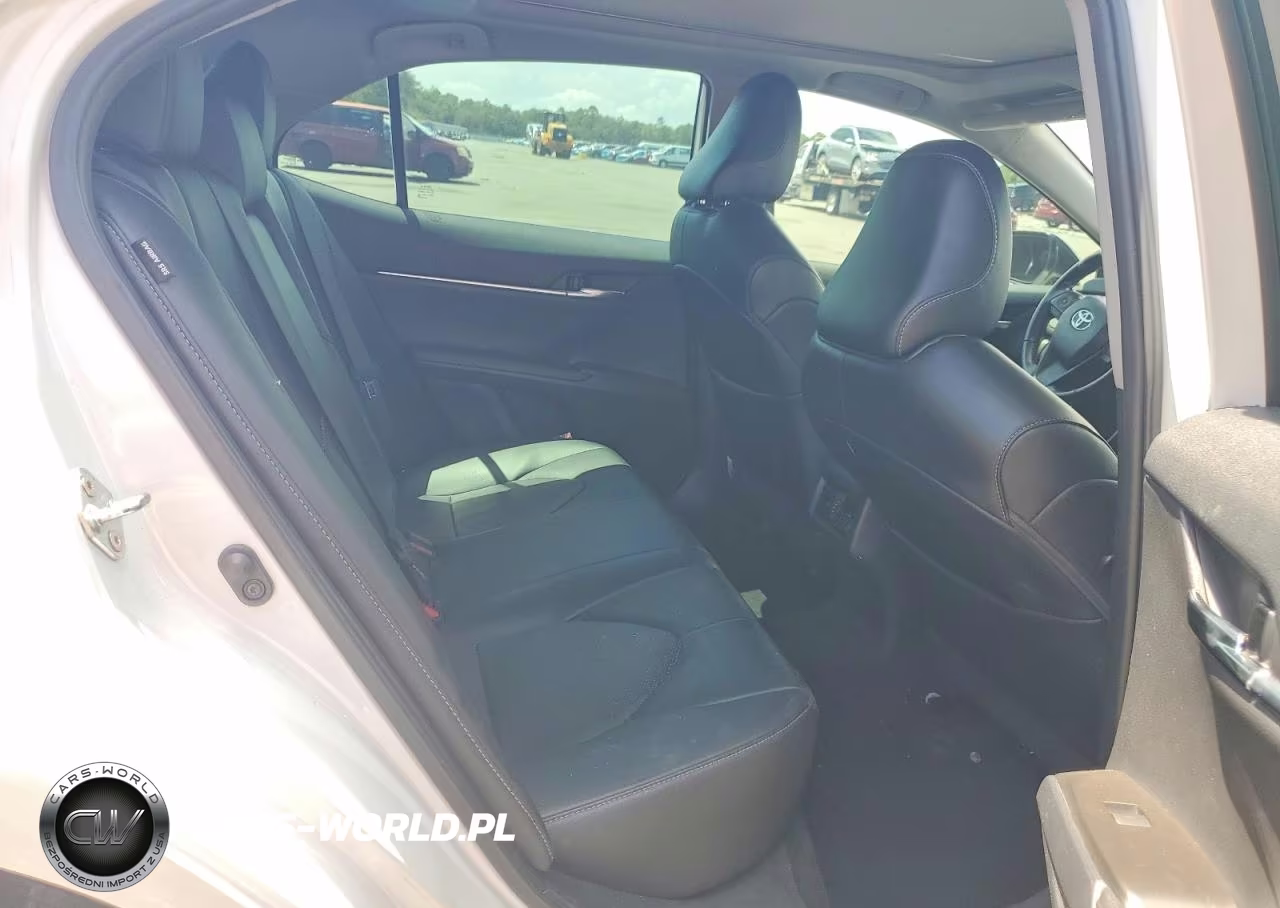 2022 Toyota Camry Xse VIN:4T1K61AK0NU002016 - 10
