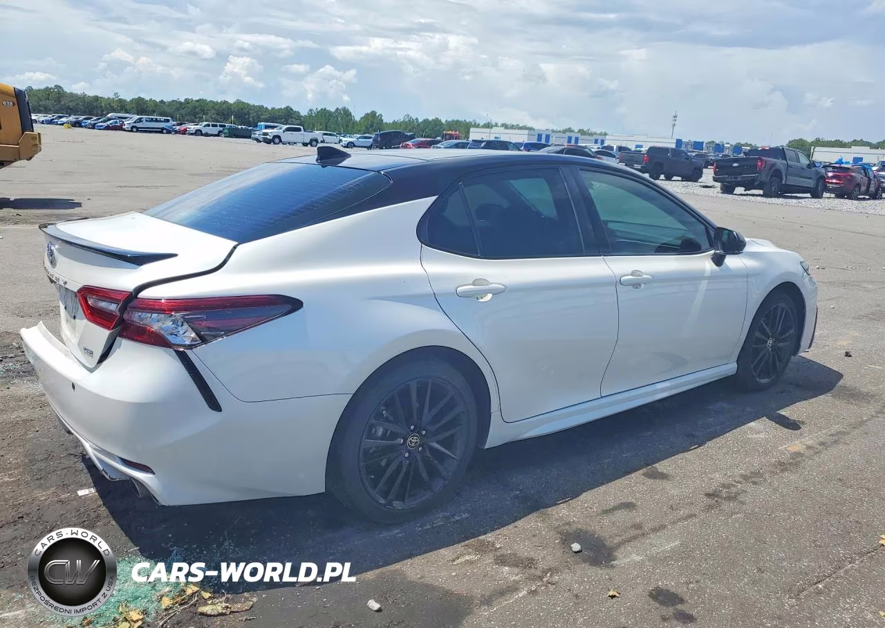 2022 Toyota Camry Xse VIN:4T1K61AK0NU002016 - 3