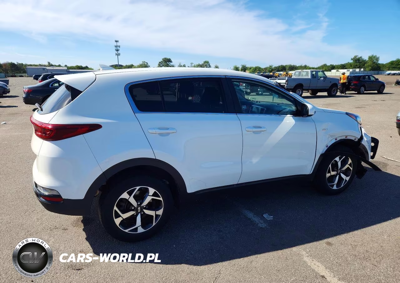2021 Kia Sportage Lx VIN:KNDPMCAC6M7847728 - 3