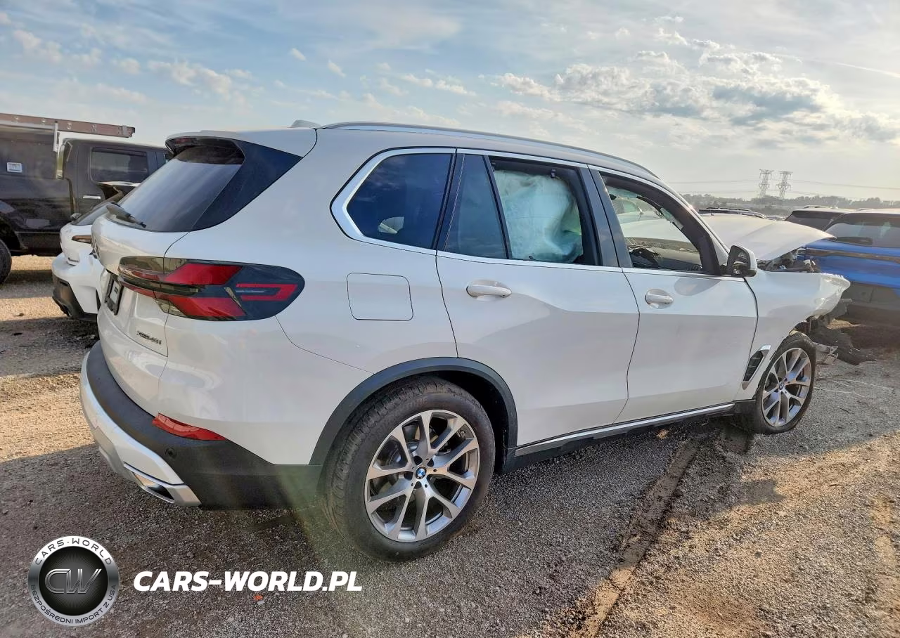 2026 BMW X5 xDrive40I VIN:5UX23EU06T9135540 - 3