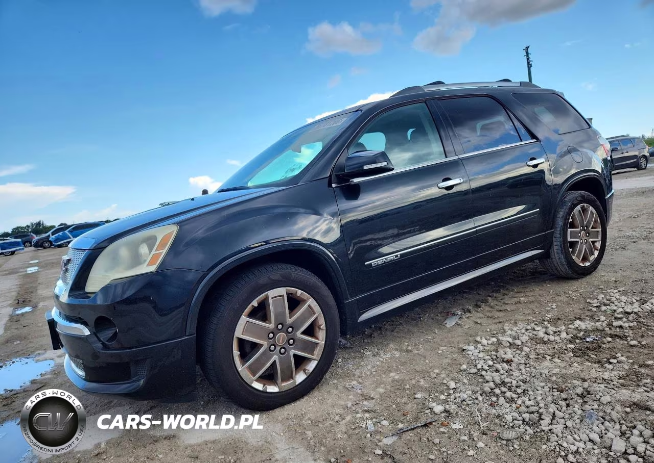 2012 GMC Acadia Denali