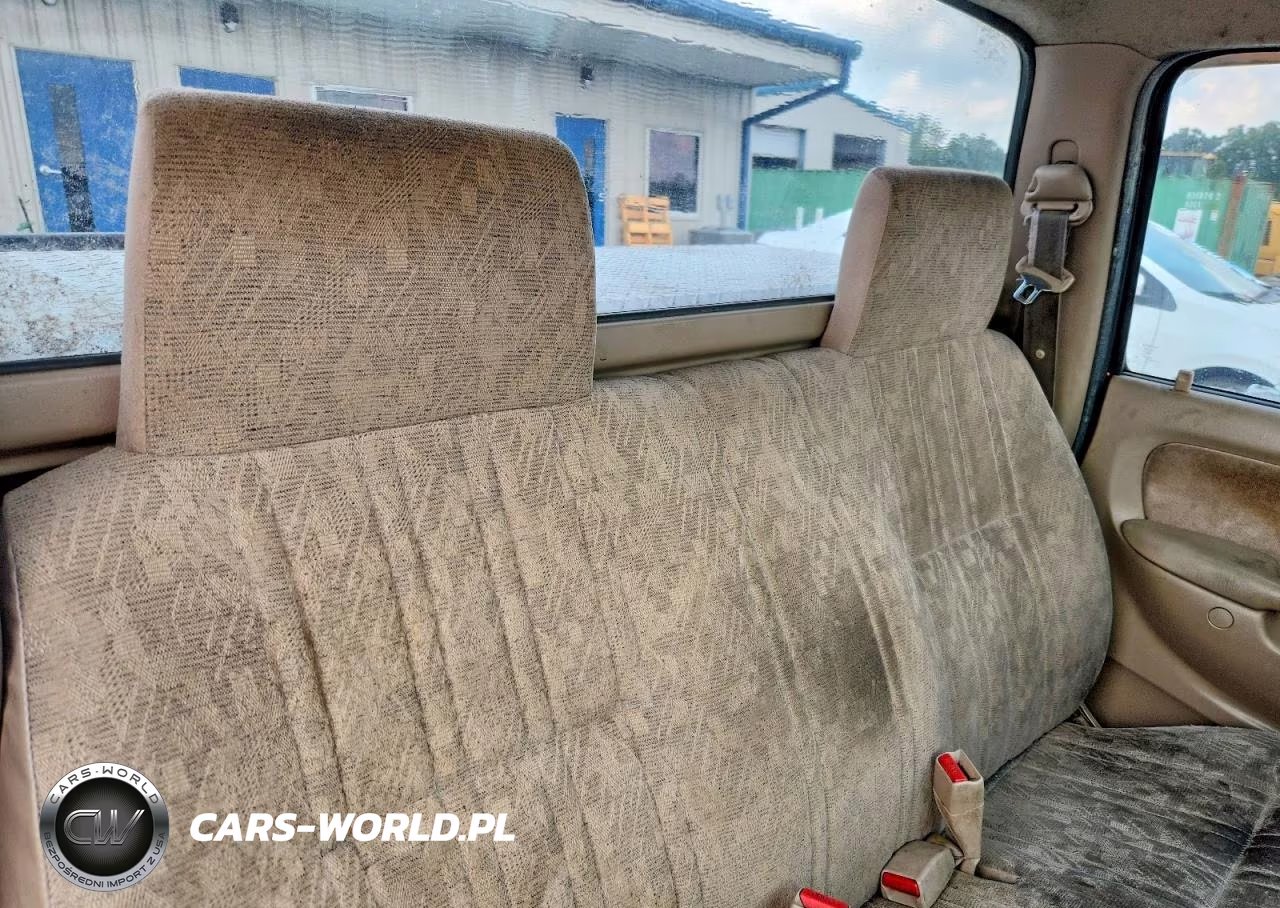 2003 Toyota Tacoma Base VIN:5TEPM62N63Z297245 - 10