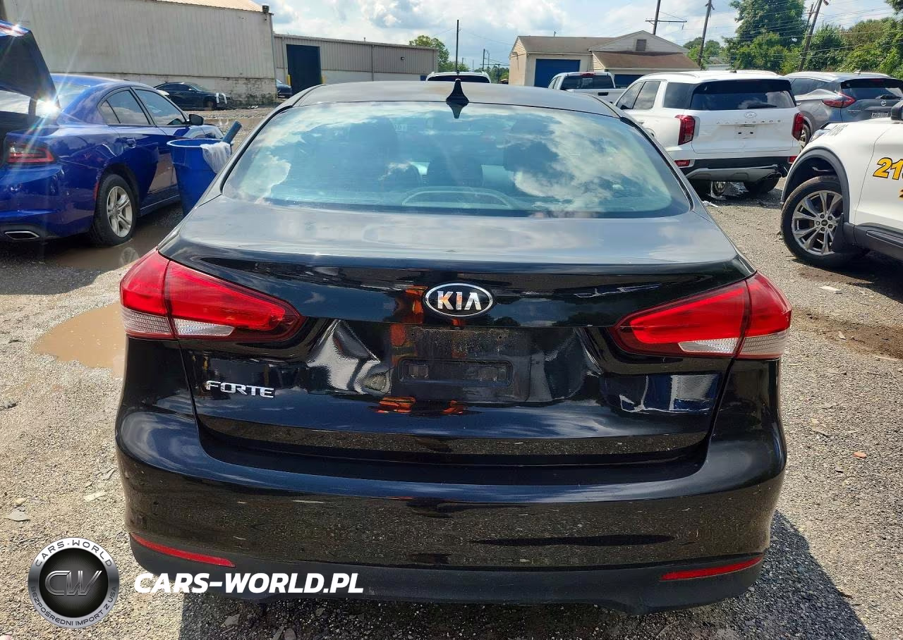 2018 Kia Forte Lx VIN:3KPFK4A71JE263436 - 6