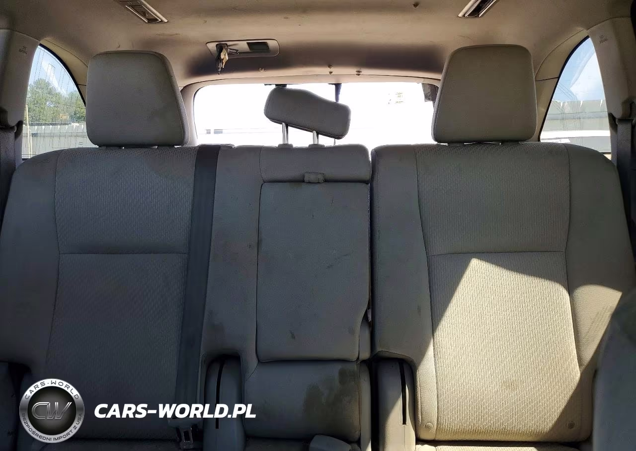 2016 Toyota Highlander Le VIN:5TDZARFHXGS020852 - 10