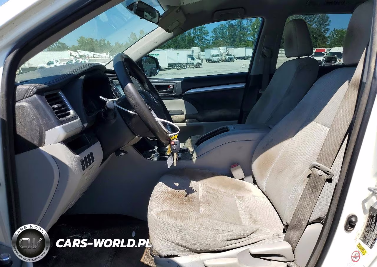 2016 Toyota Highlander Le VIN:5TDZARFHXGS020852 - 7