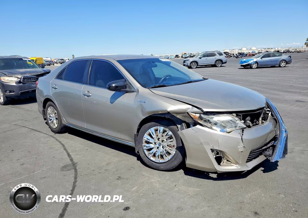 2013 Toyota Camry Hybrid Le VIN:4T1BD1FK4DU081834 - 4