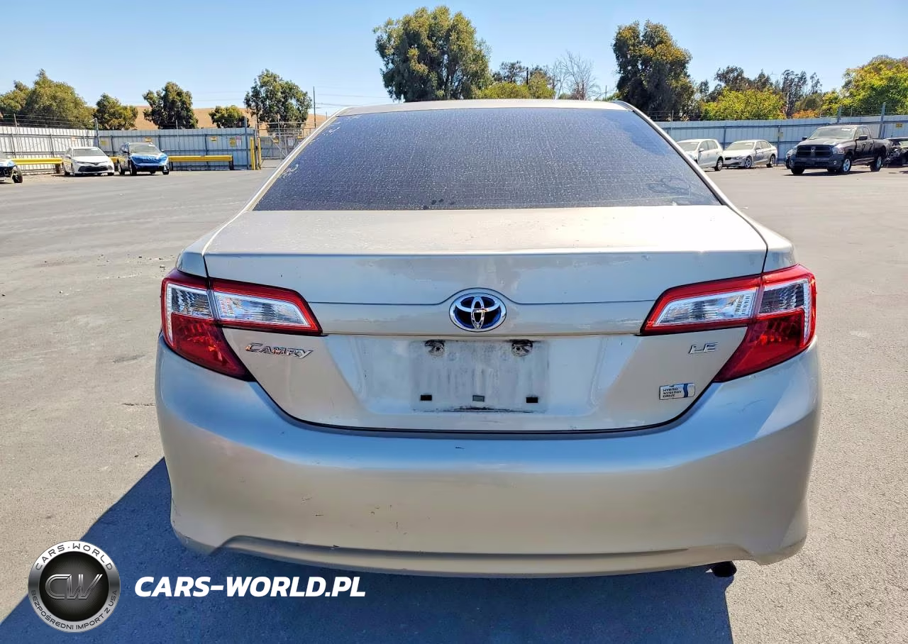 2013 Toyota Camry Hybrid Le VIN:4T1BD1FK4DU081834 - 6