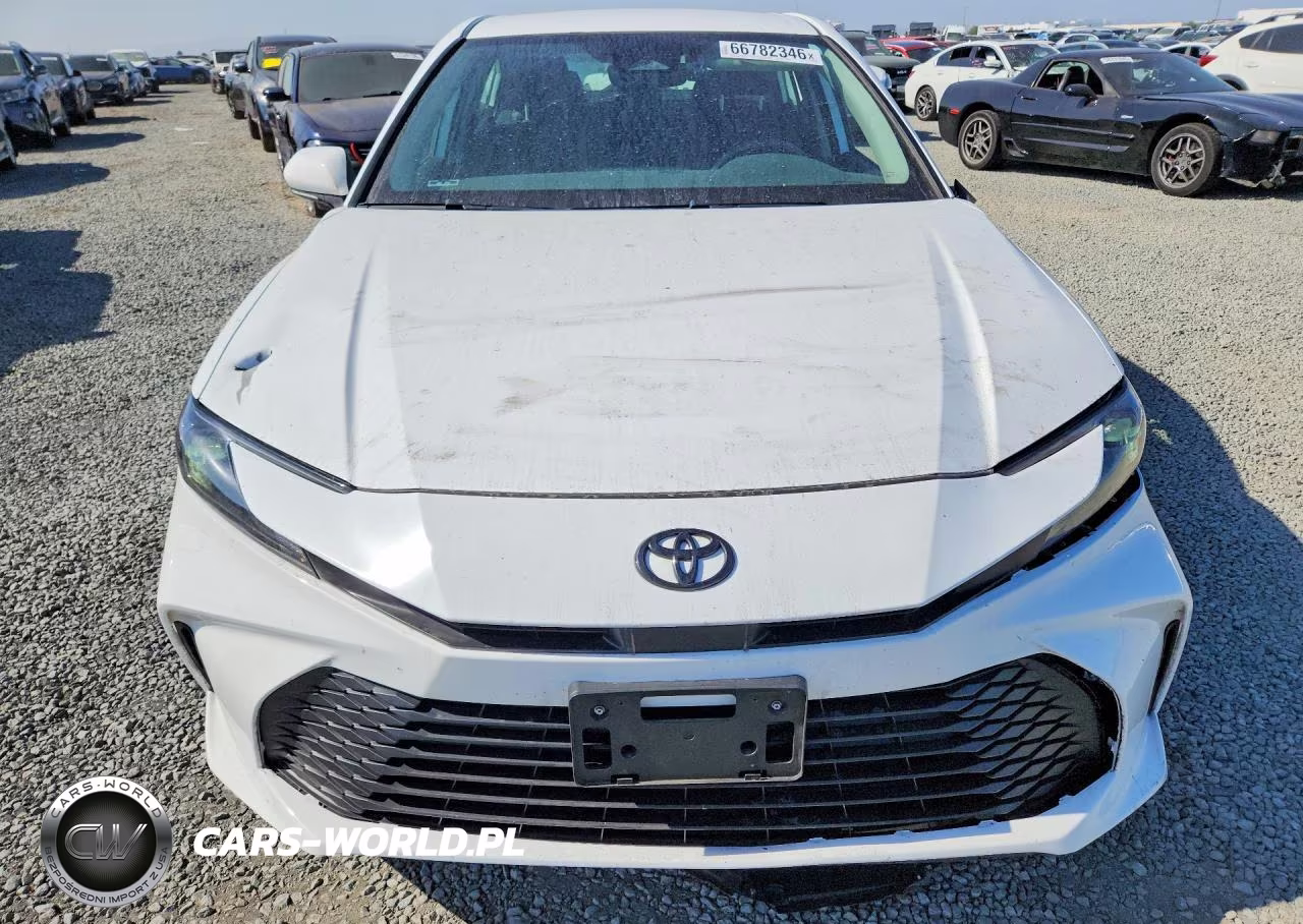2025 Toyota Camry Le VIN:4T1DAACK1SU191887 - 5