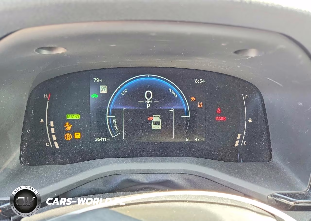 2025 Toyota Camry Le VIN:4T1DAACK1SU191887 - 9