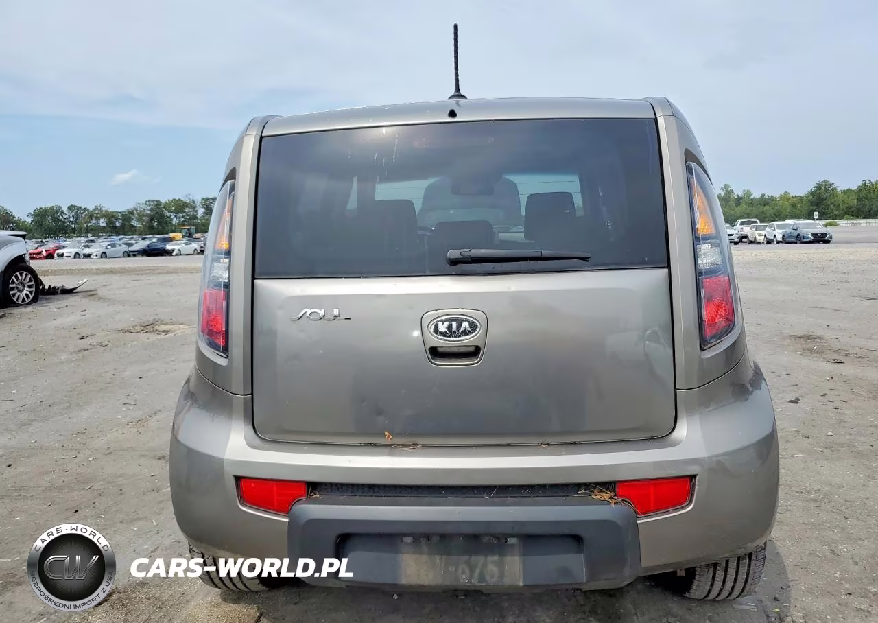 2010 Kia Soul + VIN:KNDJT2A29A7095223 - 6