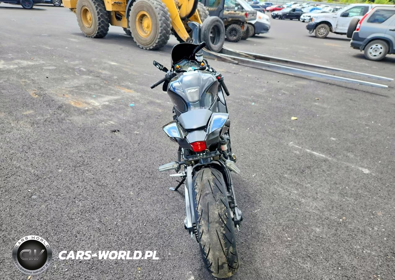 2022 Yamaha Yzfr7 VIN:JYARM38E2NA004402 - 4