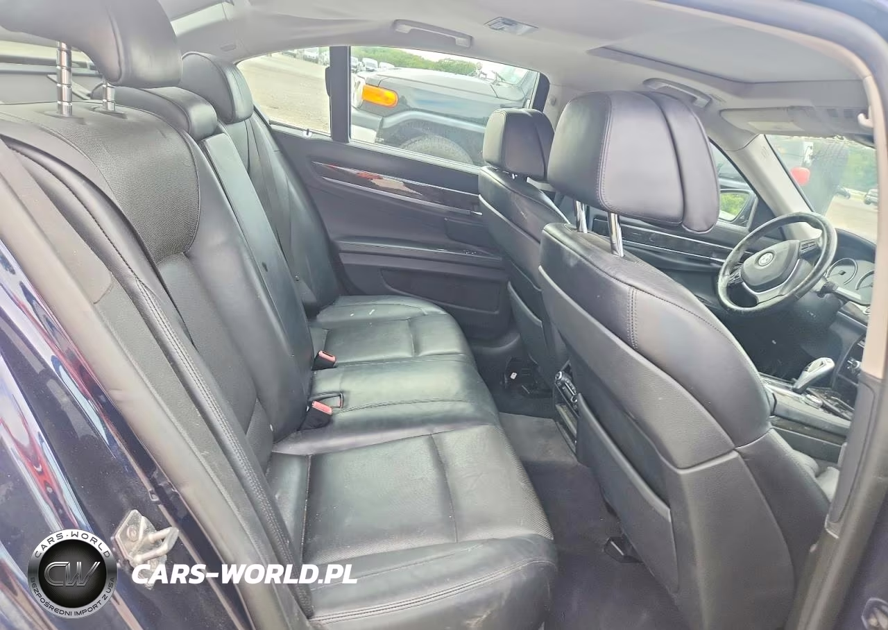 2012 BMW 750 Xi VIN:WBAKC6C58CDX99496 - 10