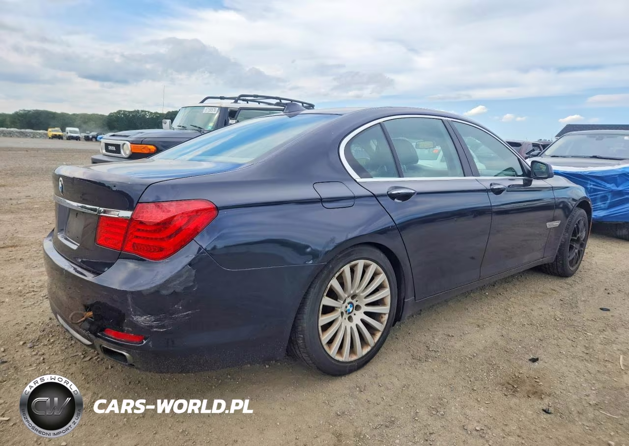 2012 BMW 750 Xi VIN:WBAKC6C58CDX99496 - 3