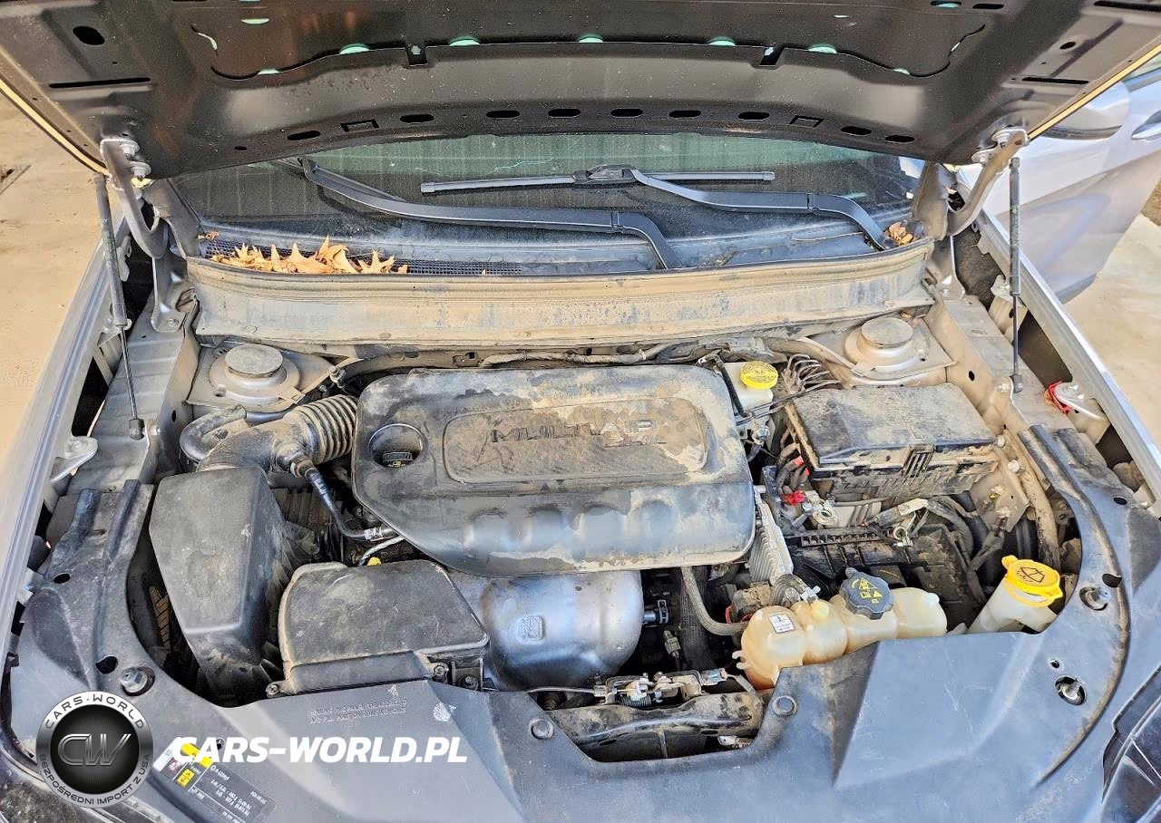 2019 Jeep Cherokee Latitude Plus VIN:1C4PJLLB8KD392831 - 11