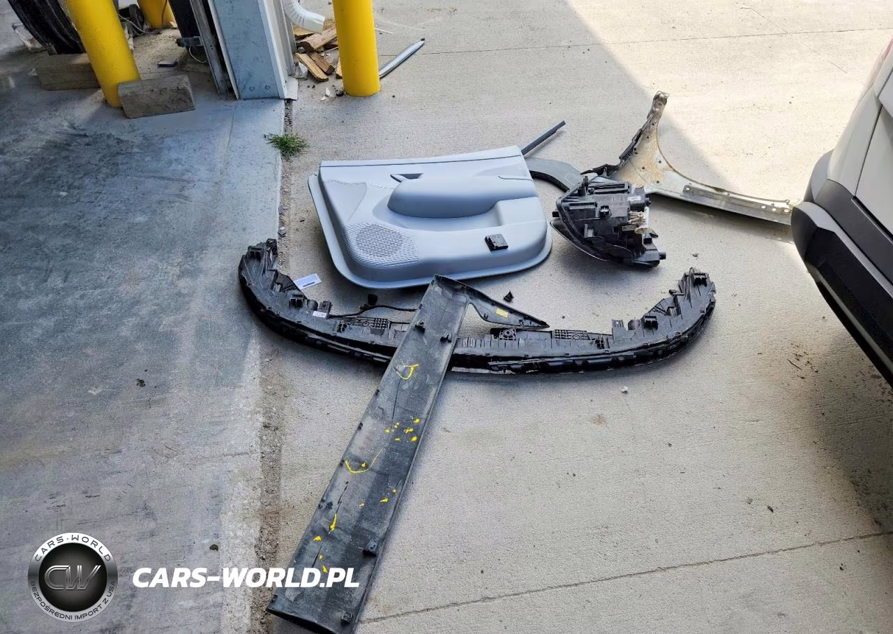 2024 Hyundai Kona Se VIN:KM8HA3AB2RU038042 - 13