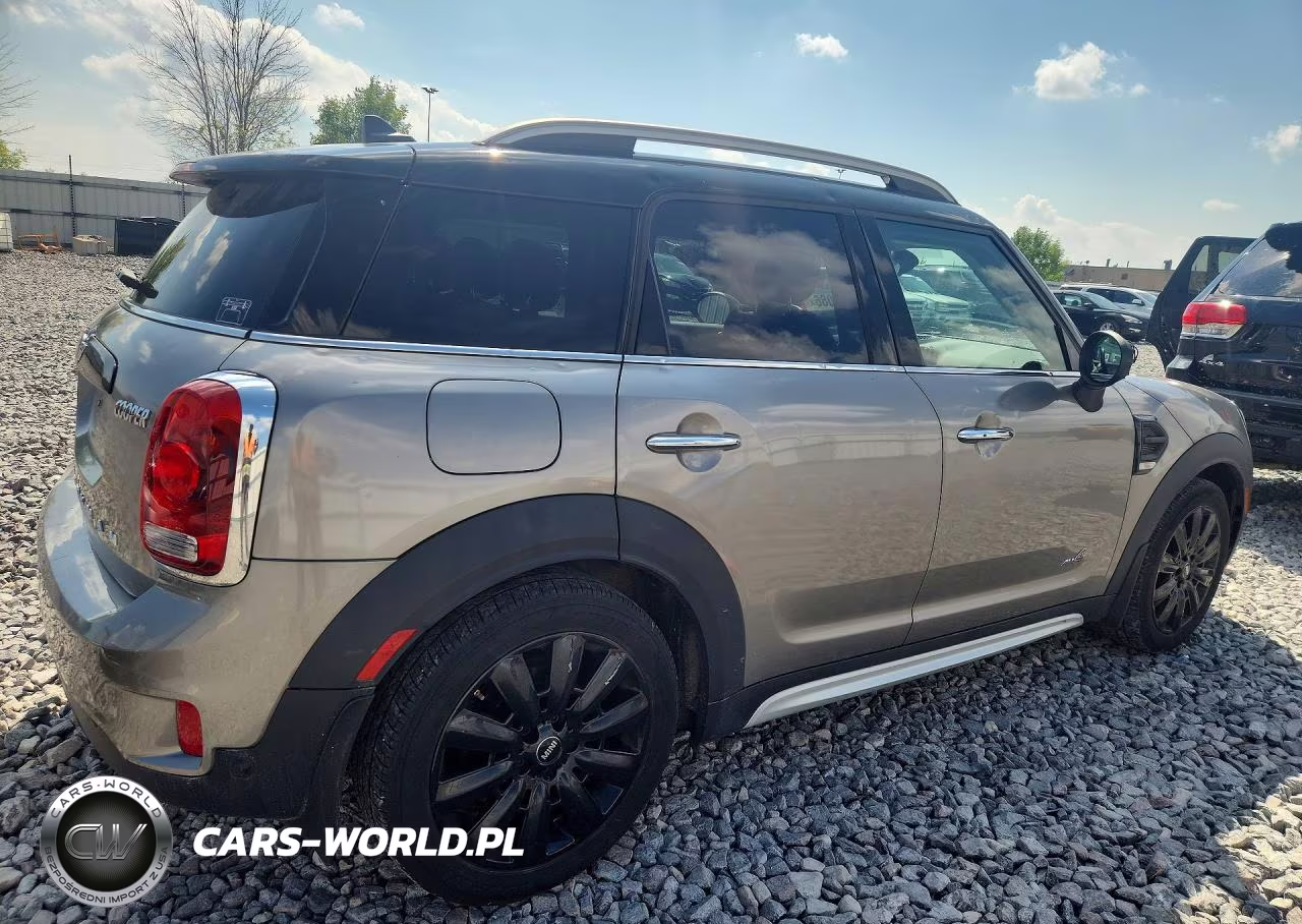 2018 Mini Cooper Countryman All4 VIN:WMZYV5C3XJ3E03610 - 3