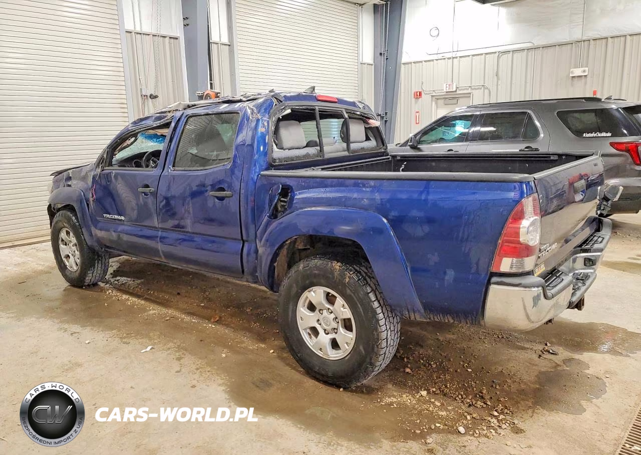 2015 Toyota Tacoma V6 VIN:3TMLU4EN0FM173486 - 2