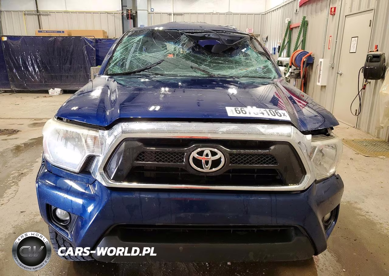 2015 Toyota Tacoma V6 VIN:3TMLU4EN0FM173486 - 5