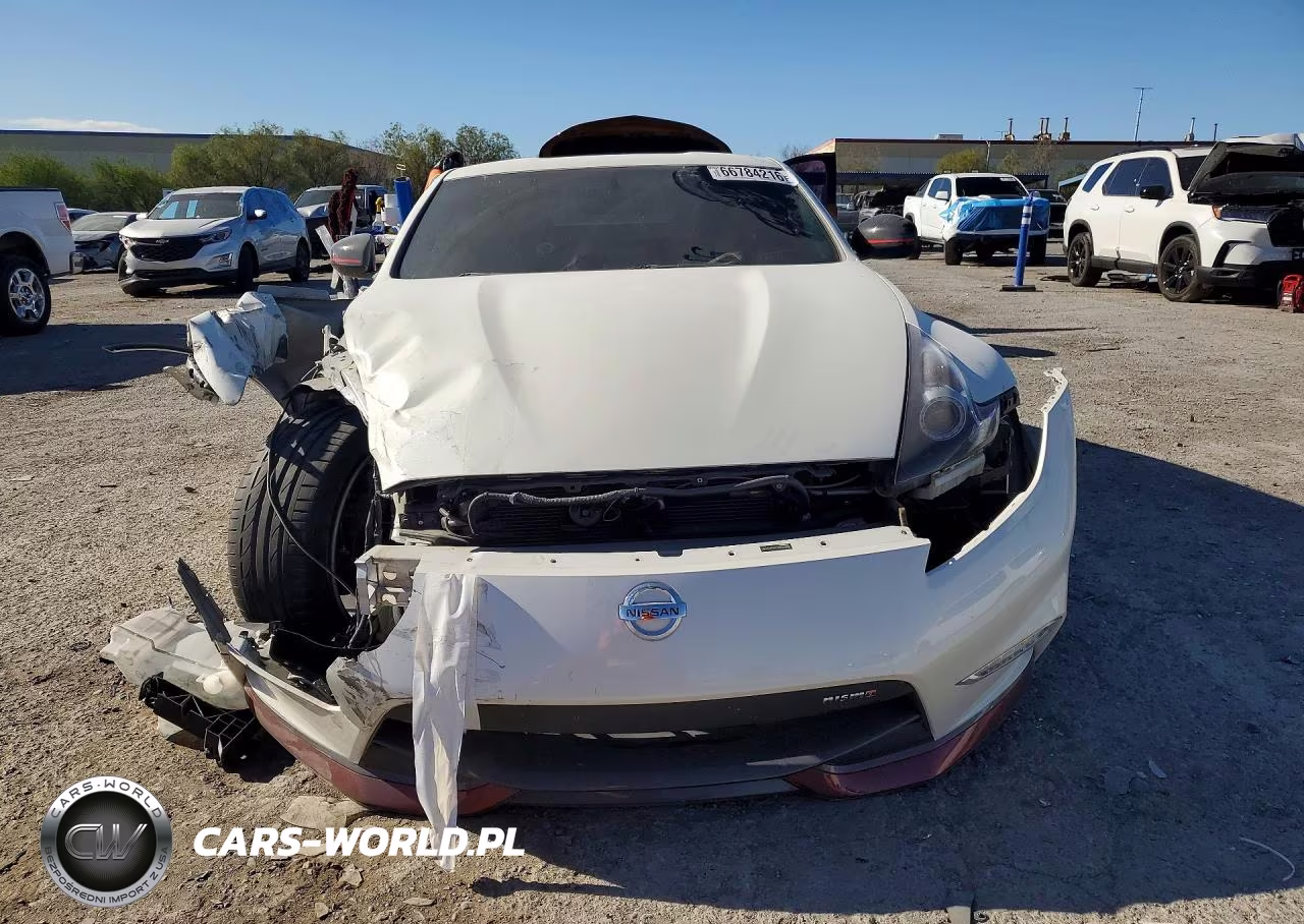 2017 Nissan 370Z Nismo Tech VIN:JN1AZ4EH7HM950802 - 5