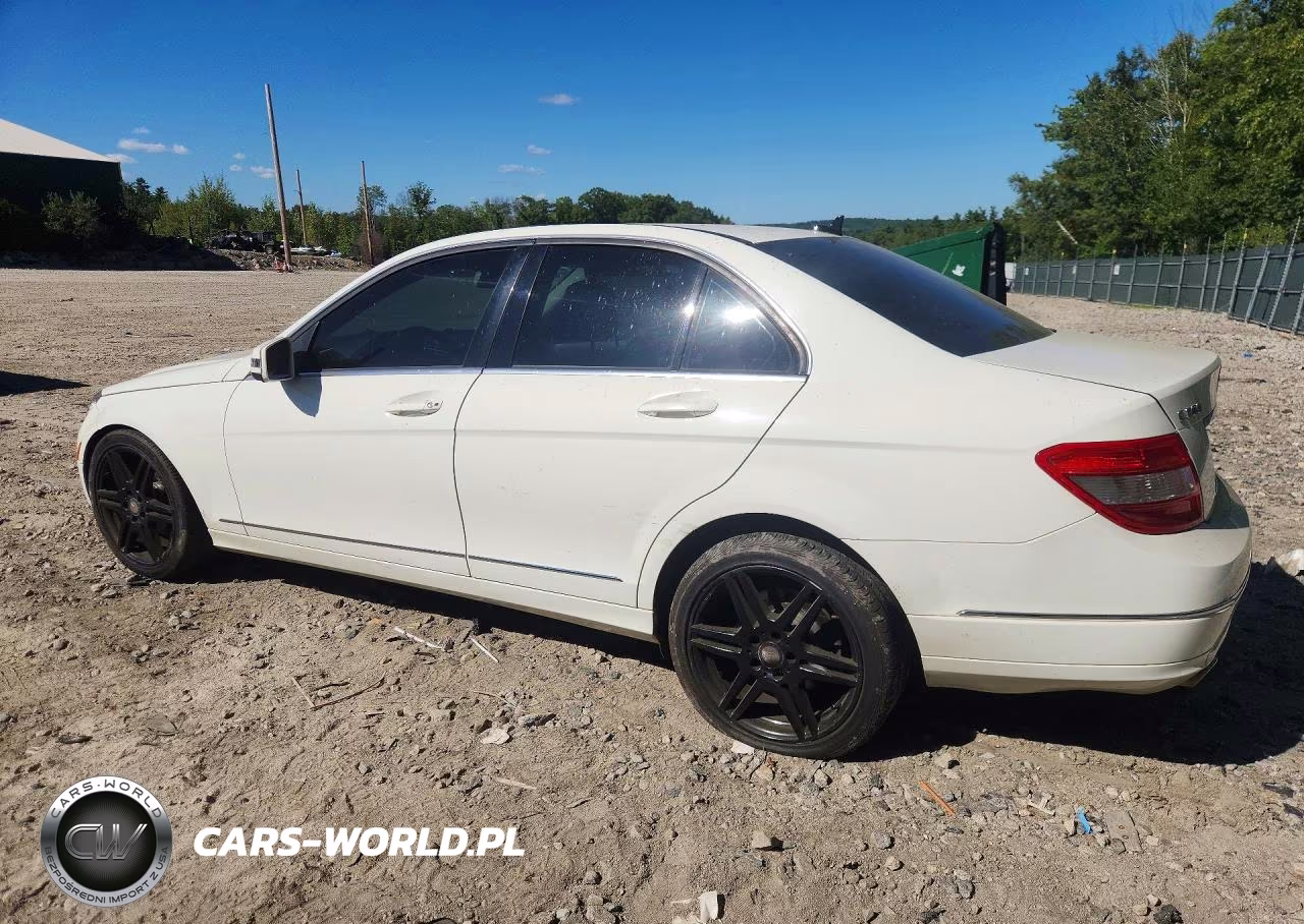 2011 Mercedes-Benz C 300 4Matic VIN:WDDGF8BB8BR167088 - 2