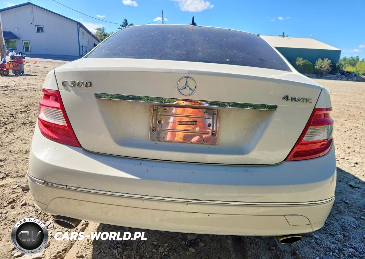 2011 Mercedes-Benz C 300 4Matic VIN:WDDGF8BB8BR167088 - 6