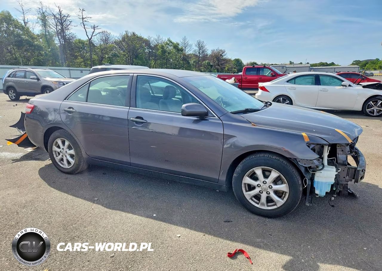 2011 Toyota Camry Le VIN:4T4BF3EK4BR181412 - 4