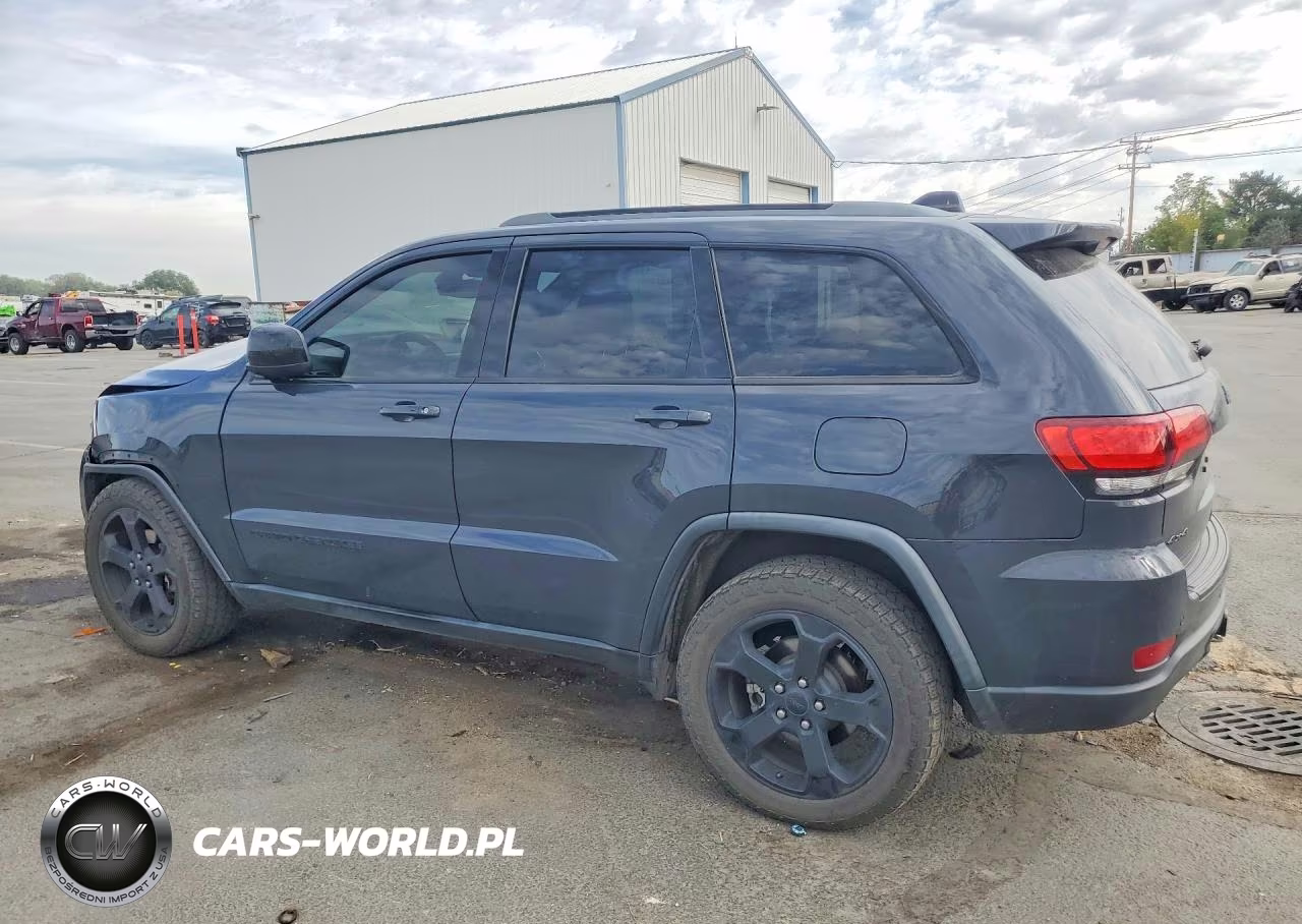 2018 Jeep Grand Cherokee Laredo VIN:1C4RJFAG0JC421333 - 2