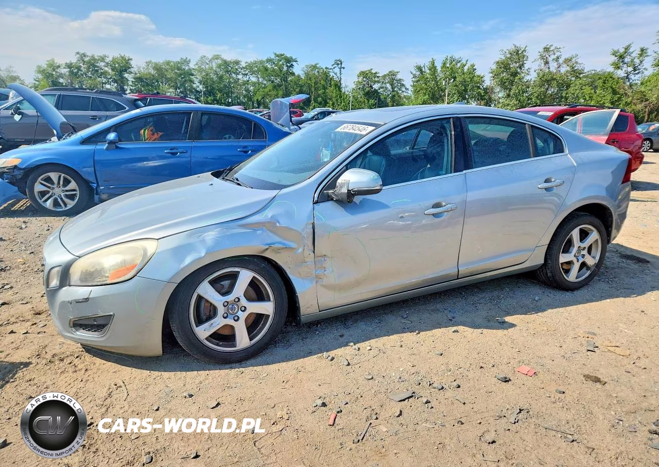 2013 Volvo S60 T5 VIN:YV1612FH8D2177643 - 1