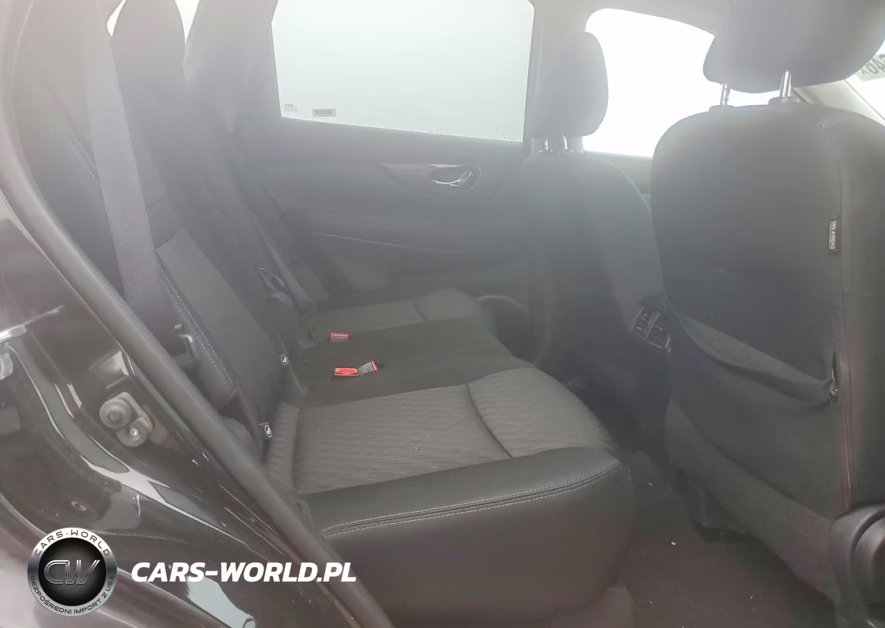2018 Nissan Rogue S VIN:KNMAT2MV9JP57513 - 10