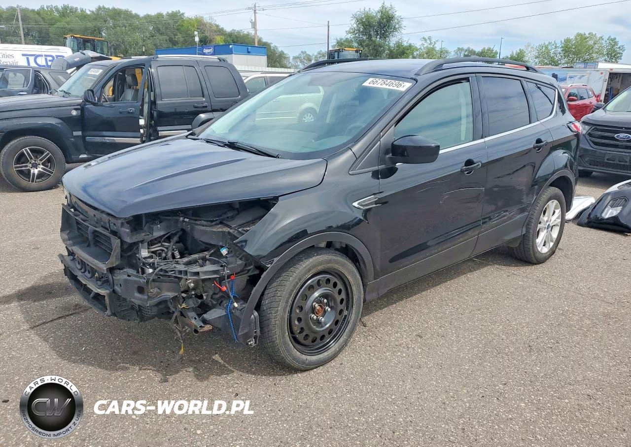 2017 Ford Escape Se VIN:1FMCU9G9XHUB80694 - 1