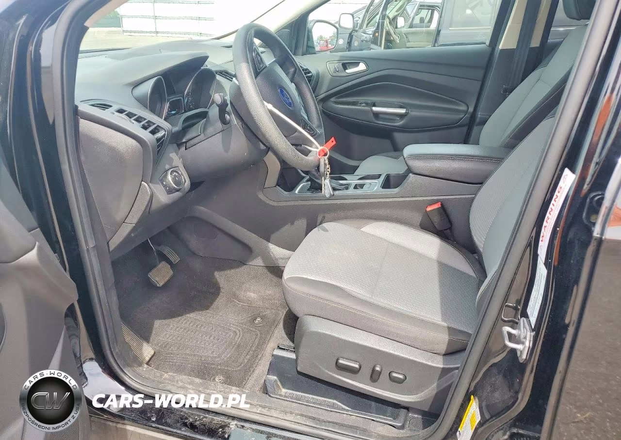 2017 Ford Escape Se VIN:1FMCU9G9XHUB80694 - 7