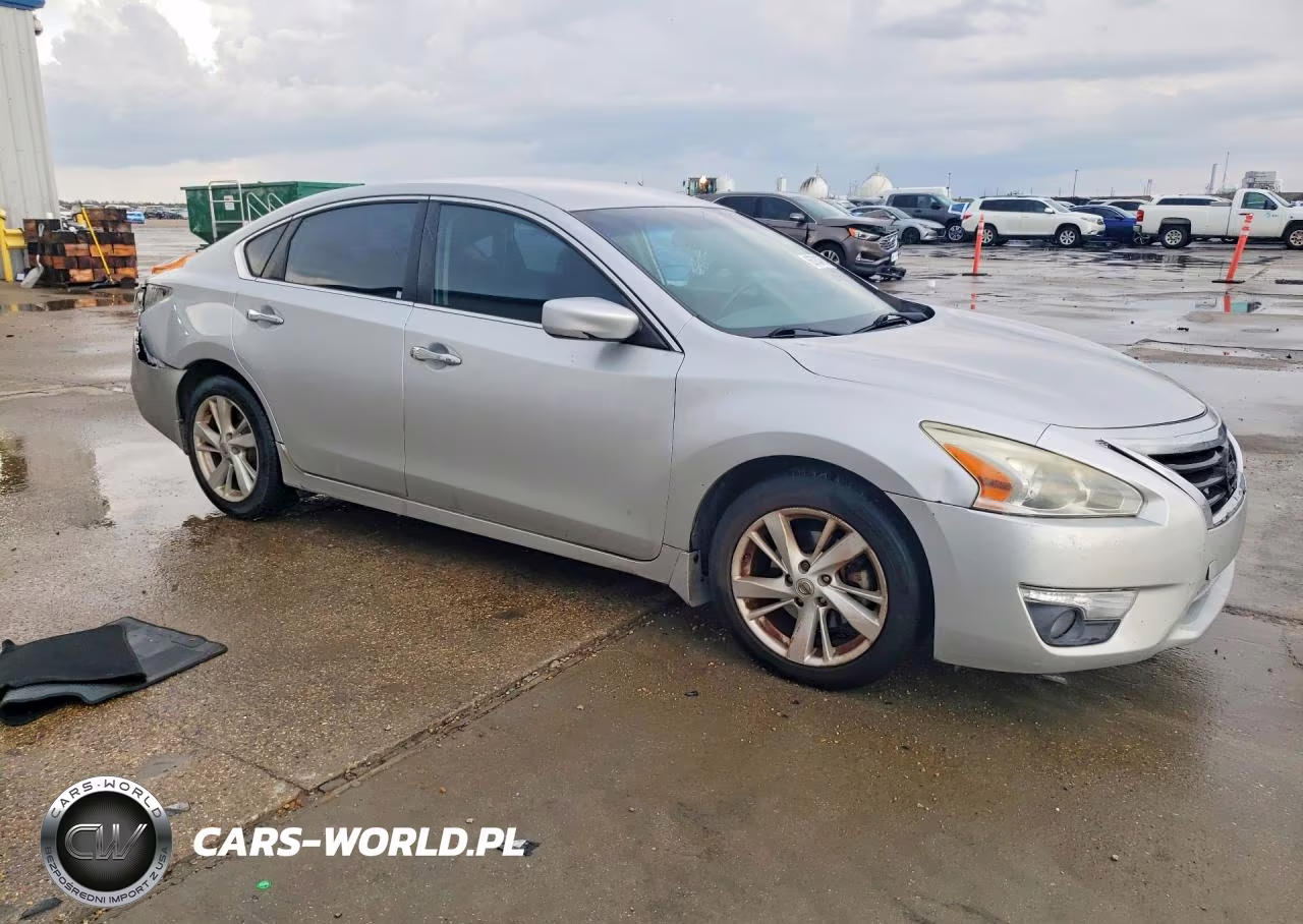 2015 Nissan Altima 2.5 Sv VIN:1N4AL3AP4FC266059 - 4