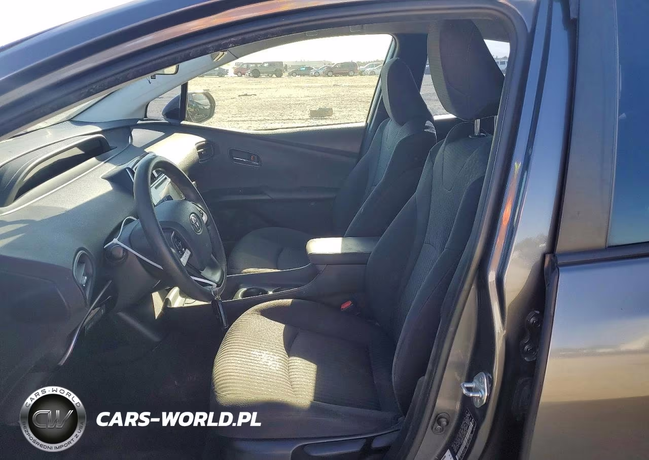 2016 Toyota Prius Two VIN:JTDKBRFU5G3509267 - 7