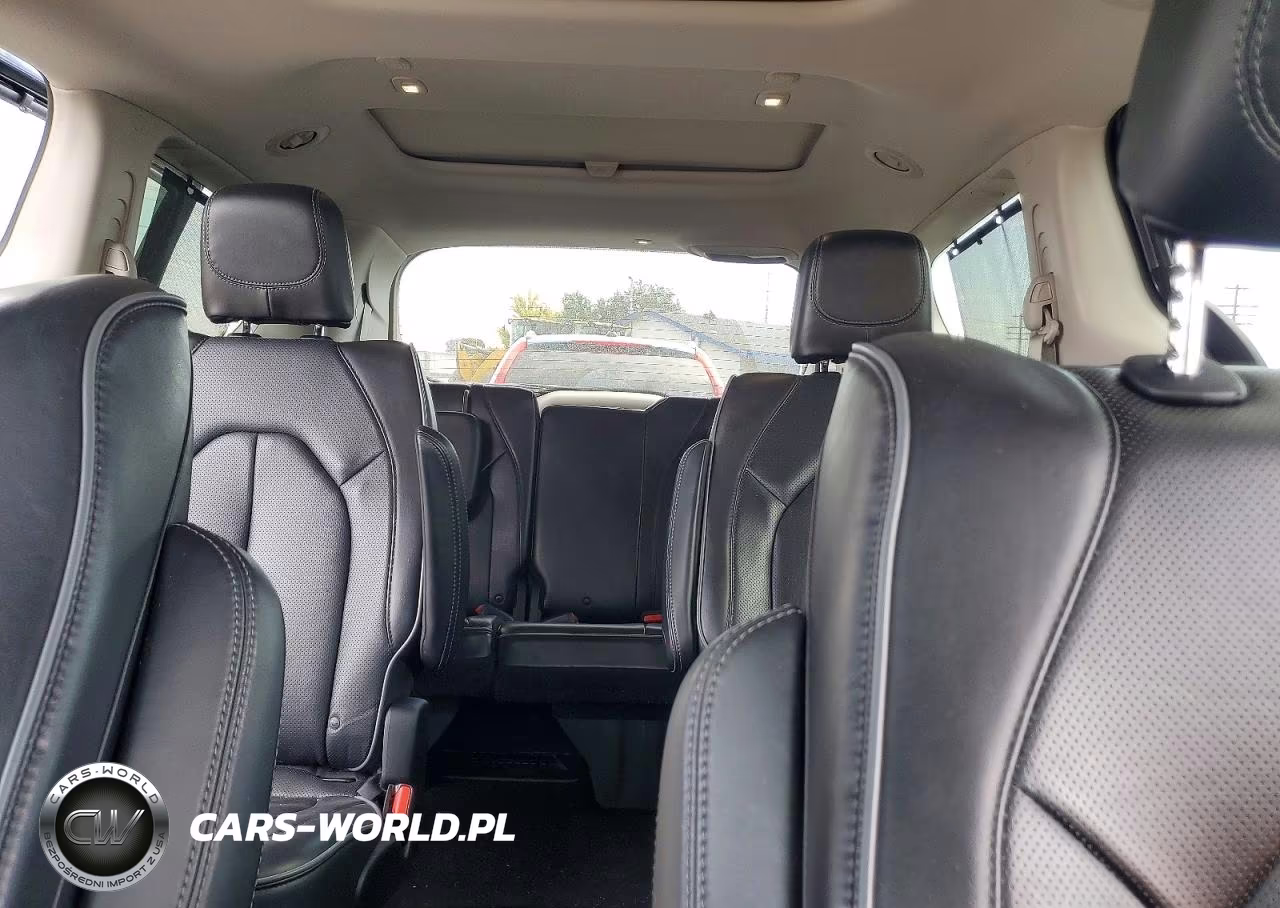 2019 Chrysler Pacifica Limited VIN:2C4RC1GG5KR604689 - 10