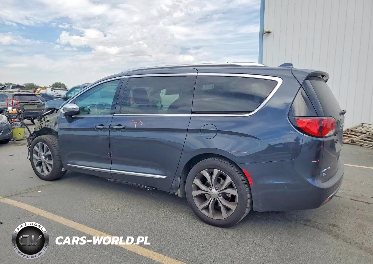 2019 Chrysler Pacifica Limited VIN:2C4RC1GG5KR604689 - 2