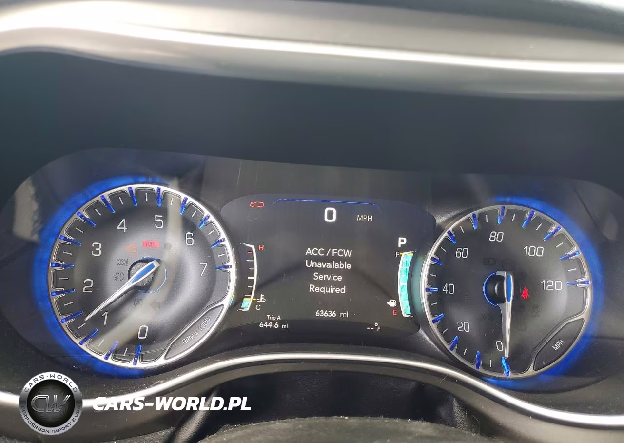 2019 Chrysler Pacifica Limited VIN:2C4RC1GG5KR604689 - 9